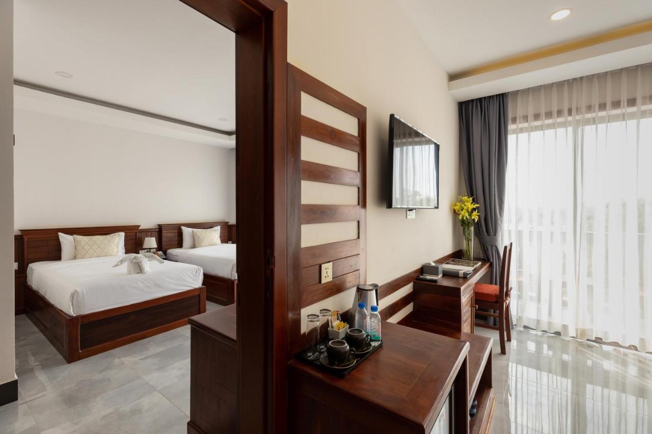 Blanc Smith Hotel 시엠리아프 외부 사진